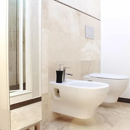 Florence Suite アパート フィレンツェ